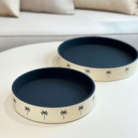 صينية تقديم جلد