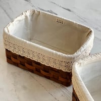 سلة خزف طبيعي