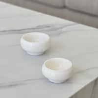 تقديمة رخام صغيرة