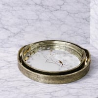 صينية تقديم بسطح مرايا