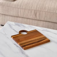 تقديمة خشبية