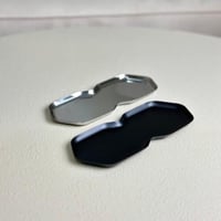 تقديمة معدن مميزة