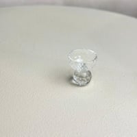 تقديمة صغيرة كرستال