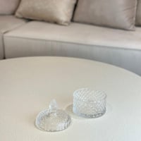 علبة زجاجية