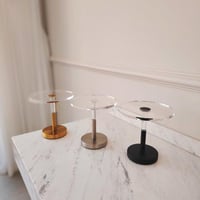 طاولة خدمة ارضية