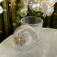 علبة زجاج انيقة