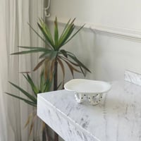 استاند تقديم سيراميك