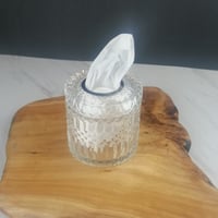 علبة مناديل زجاج