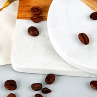 قاعدة مميزة - خشب +رخام