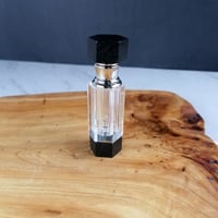 زجاجة دهن عود كريستال