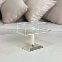 تقديمة معدن بغطاء اكريلك