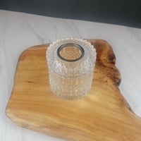 علبة مناديل زجاج