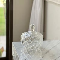 تقديمة زجاج