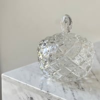 تقديمة زجاج