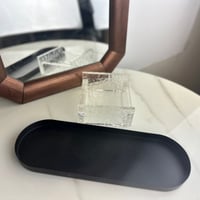 تقديمة بقاعده اكريلك