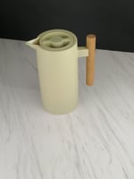 ترمس بمقبض خشبي