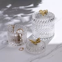 علبة زجاجيه