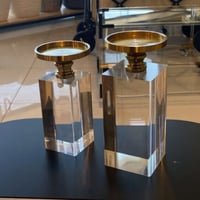 حامل شمع شفاف