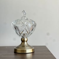 تقديمة كرستال