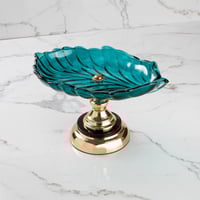 تقديمة زجاجيه انيقه