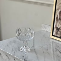 تقديمة زجاج