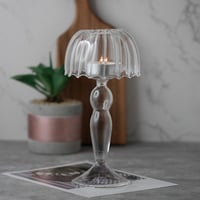 شمعدان زجاجي