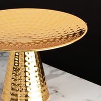 تقديمة ذهبية