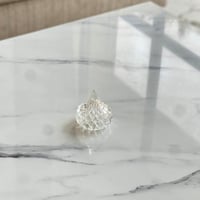 تمرية صغيرة زجاج بغطاء