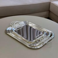 صينية تقديم بسطح مرايا