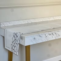 مفرش فاخر مبارك عليكم الشهر