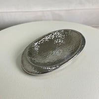 تقديمة سيراميك فضي