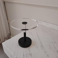 طاولة خدمة ارضية