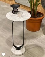 طاولة معدن بسطح وقاعدة رخام طبيعي