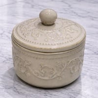 علبة سيراميك