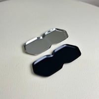 تقديمة معدن مميزة