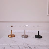 طاولة خدمة ارضية