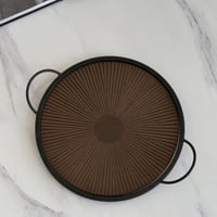 صحن تقديم خشب بحواف معدن