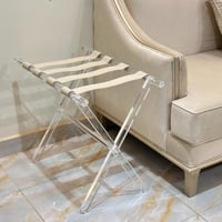 طاولة اكريلك