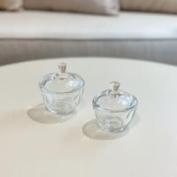 تقديمة زجاج