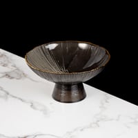 تقديمة زجاج