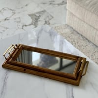 صينية تقديم خشب بسطح مرايا