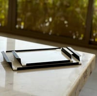 صينية حديد تقديم بقاعدة رخام