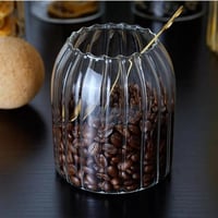 حافظة زجاجية