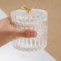 علبة زجاجيه