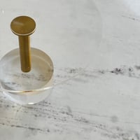 طاولة ارضية اكريلك