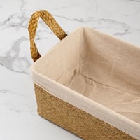 سله من الخزف الطبيعي