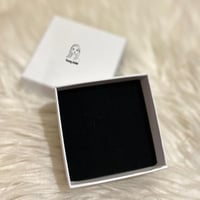 علبة لحفظ حلقانك - Box