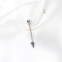 نادية - حلق طبي