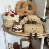 دمية جيلي كات - Jelly Cat Doll