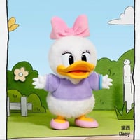 ميدالية ميكي فاميلي - Mickey Family Keychain